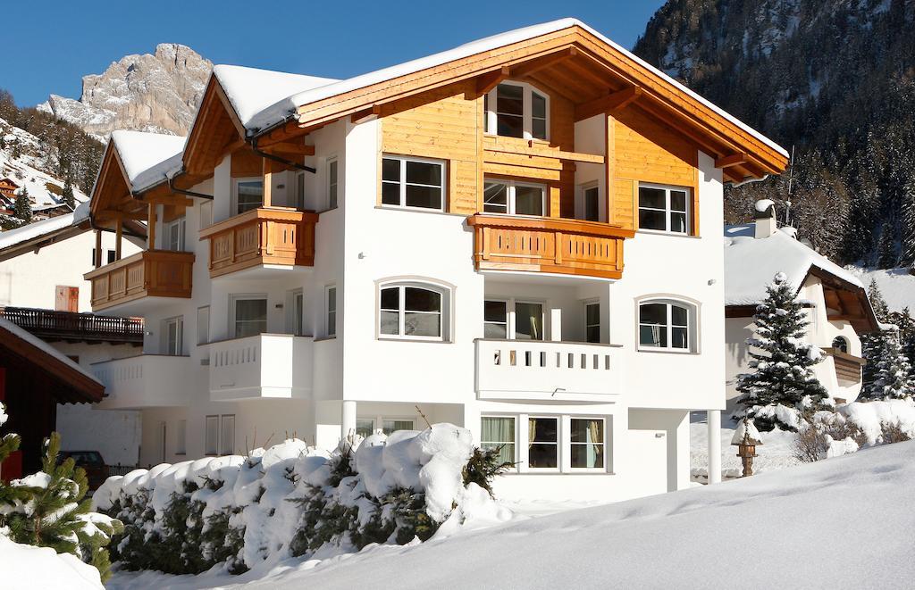 Apartments Antines セルヴァ・ディ・ヴァル・ガルデーナ エクステリア 写真